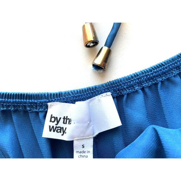 By The Way Brenda Satin Teal Halter Top Open Back - Picture 6 of 6